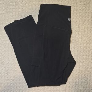 Athleta Black Cargo Leggings. S
